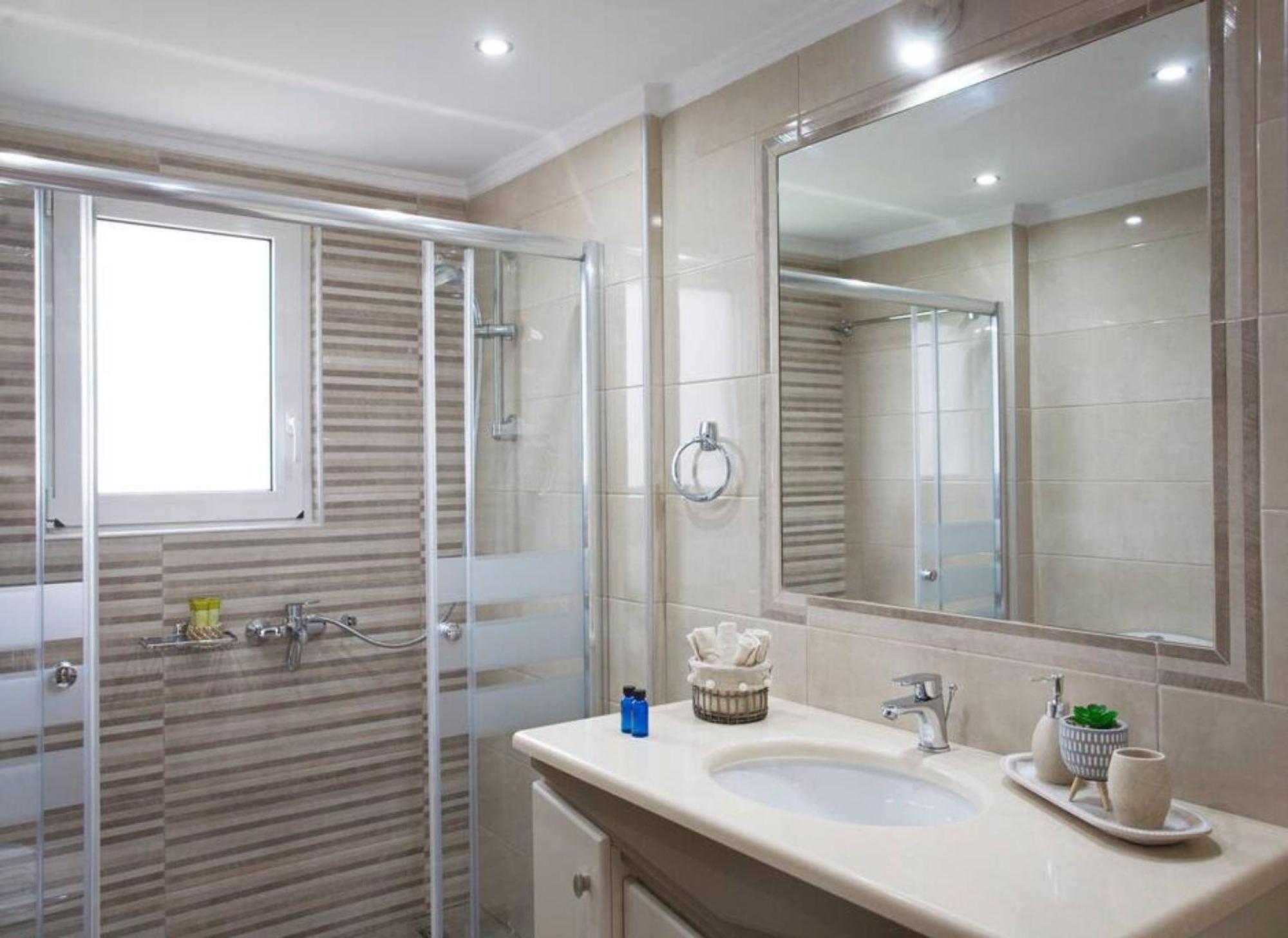 Sunny Apartment Lefkada - Lefkada Bnb Kalligoni Экстерьер фото