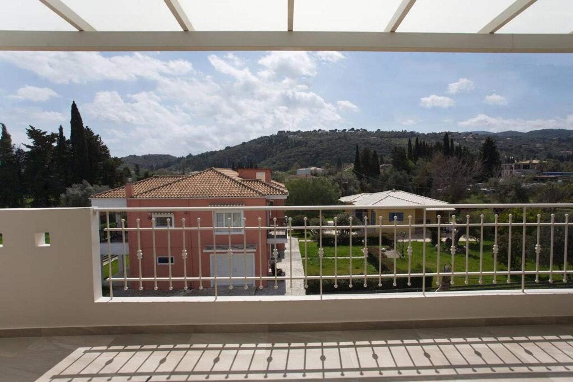 Sunny Apartment Lefkada - Lefkada Bnb Kalligoni Экстерьер фото